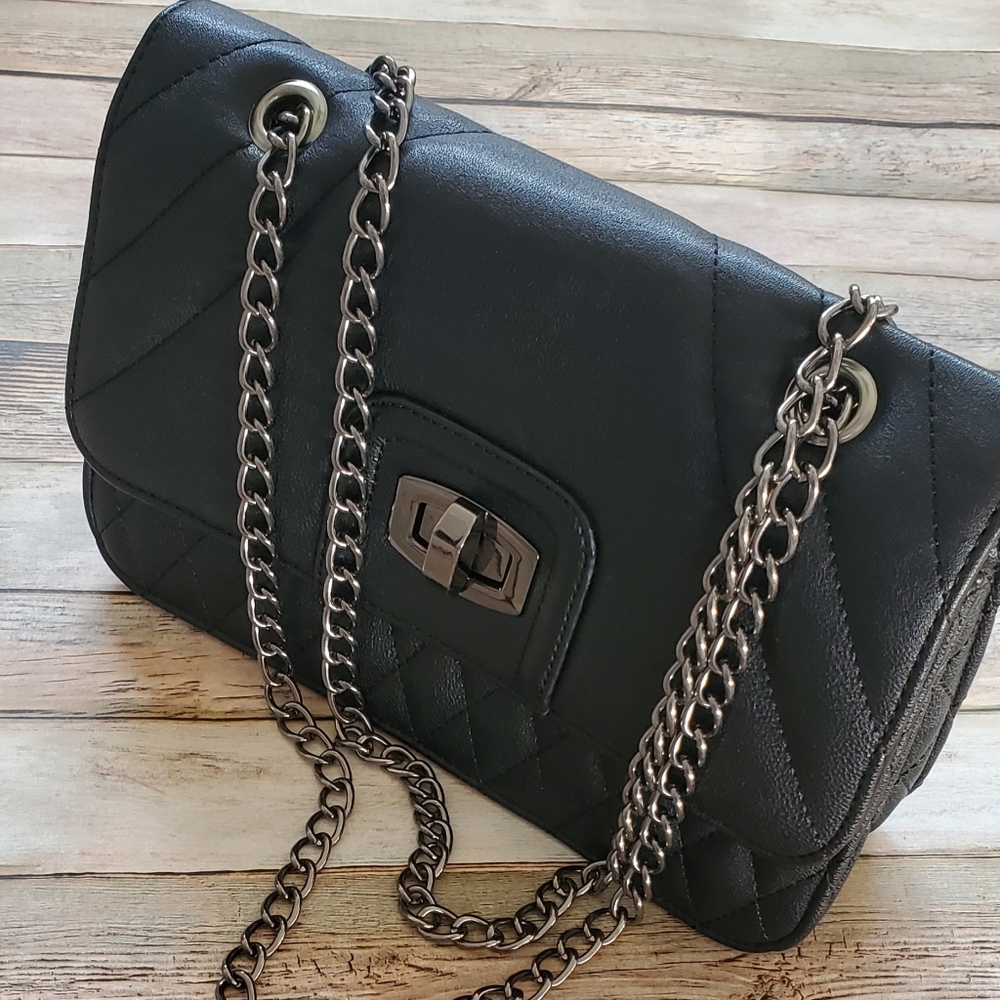 Express Black Bag, Chain Straps
